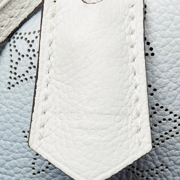 Louis Vuitton Blue Ombre Monogram Mahina Leather Muria Bag - Picture 6 of 11